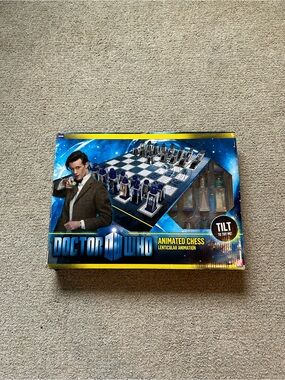 2011 Dr. Who Animated Chess Lenticular Set Matt Smith Daleks - Used Condition